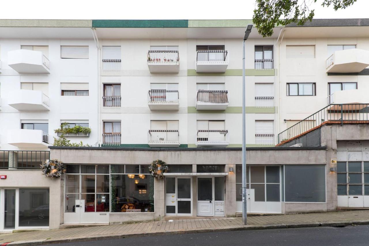 Lovelystay - Serralves Apartment With Free Parking Porto Bagian luar foto