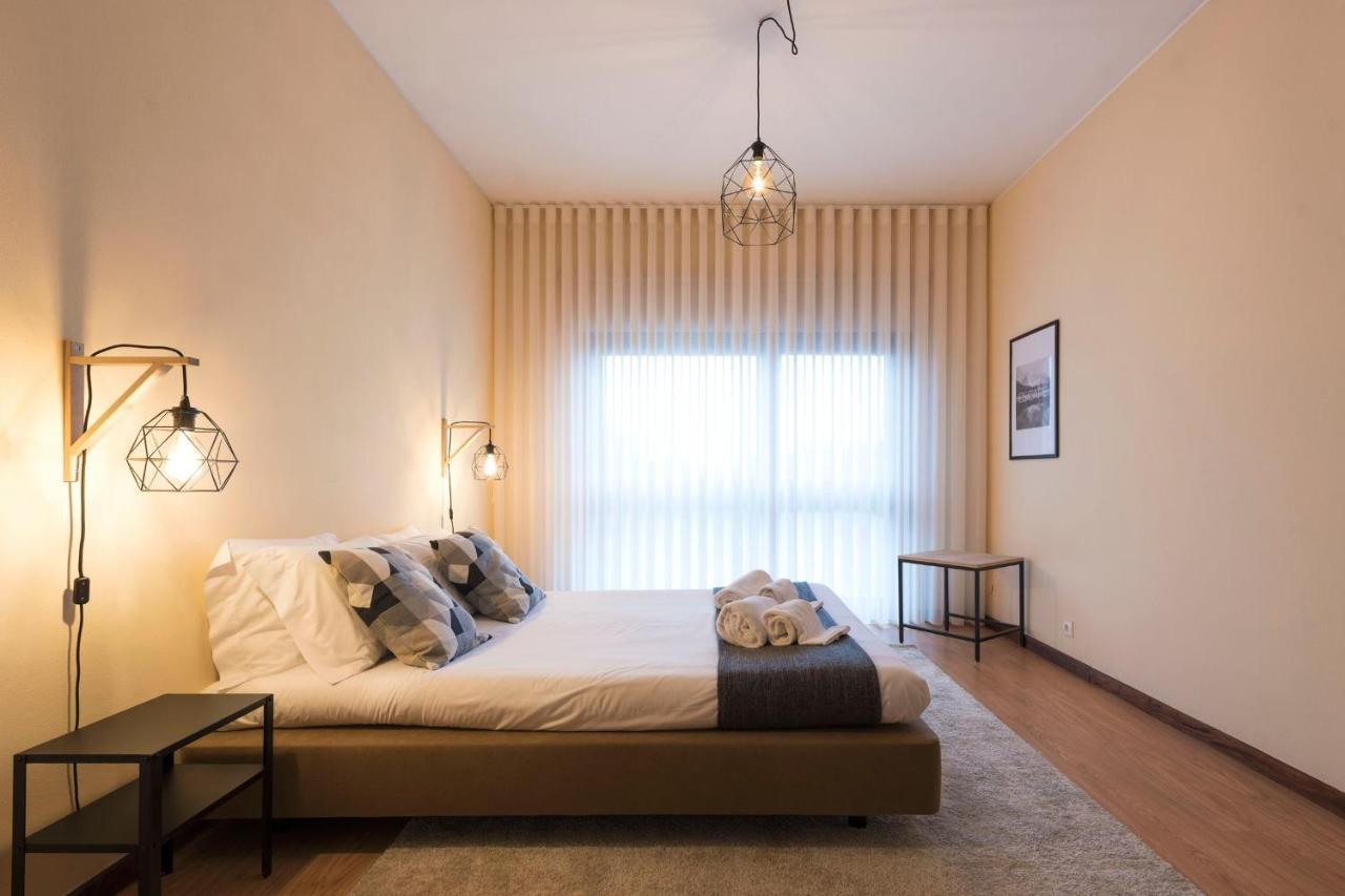 Lovelystay - Serralves Apartment With Free Parking Porto Bagian luar foto